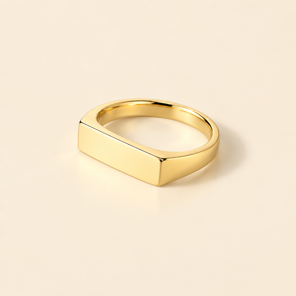 The Secret Light Projection Ring in gold