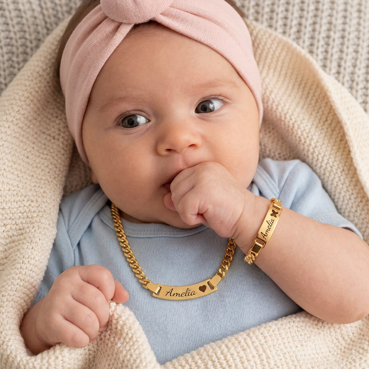 The Little Name Set bracelet with extension chain