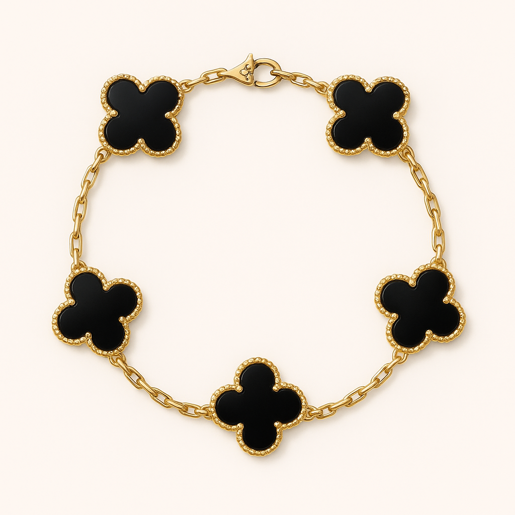 The Clover Bracelet