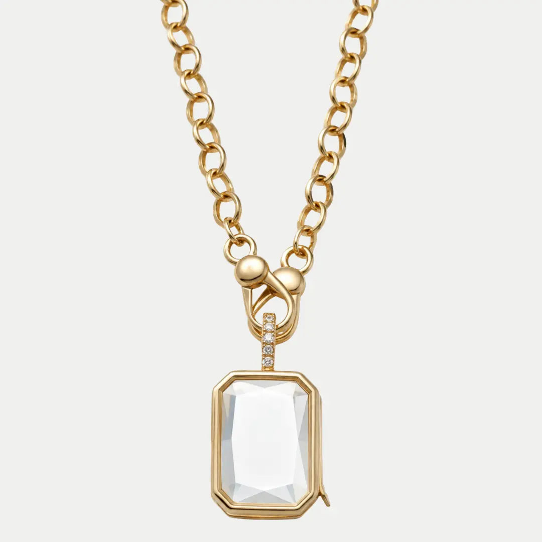 The Keepsake Locket, Emerald Crystal, hanging