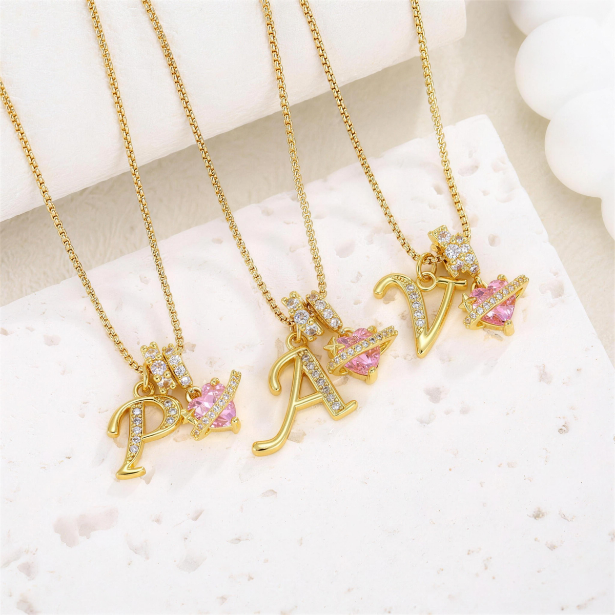 Sweetheart Initial Necklace detail 4K